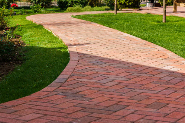 Driveway Pavers for Homes in Lake Panasoffkee, FL